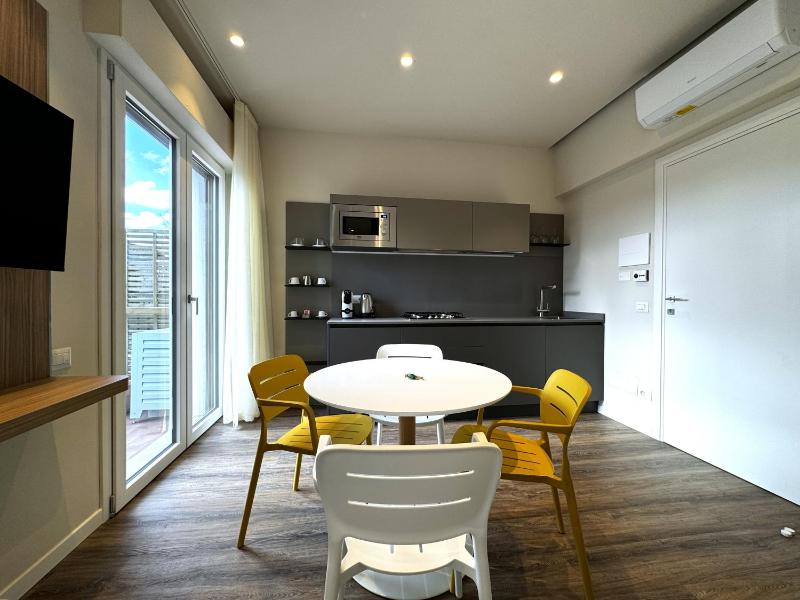 SKYLINE- 3 Apartments with view - image 20