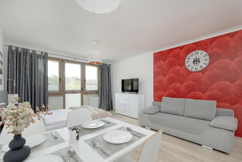 Modern Studio with Balcony 650 m from the Beach by Rent like home - image 11