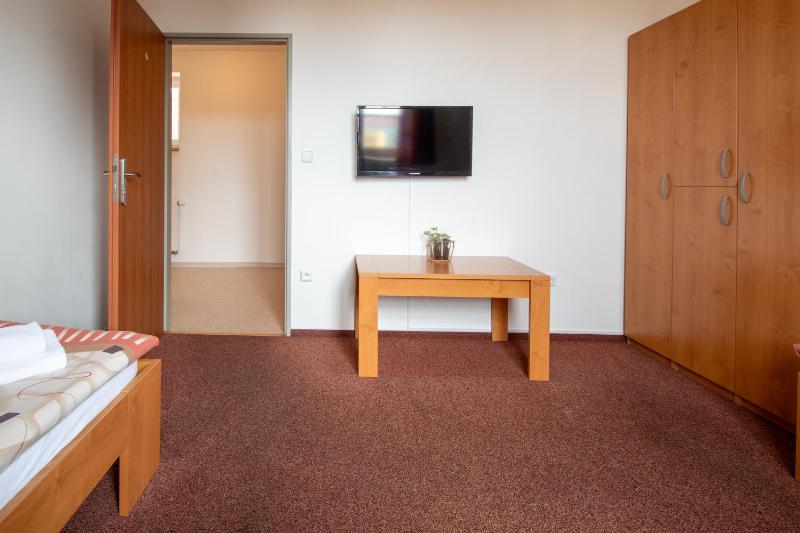 Quadruple Room image 1