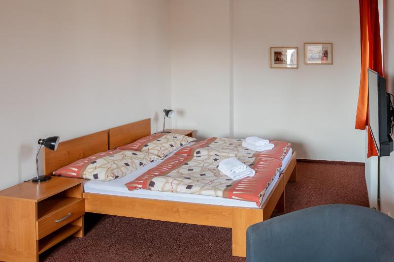 Comfort Double Room image 3