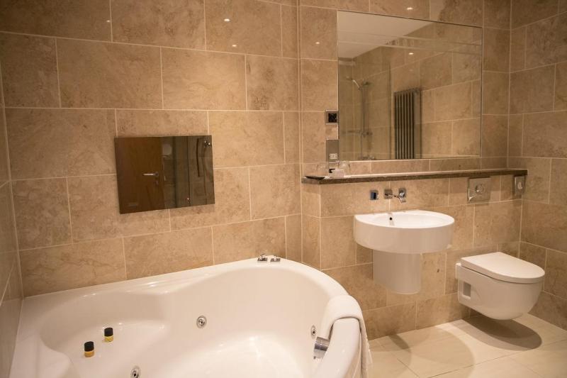 Junior Suite image 3