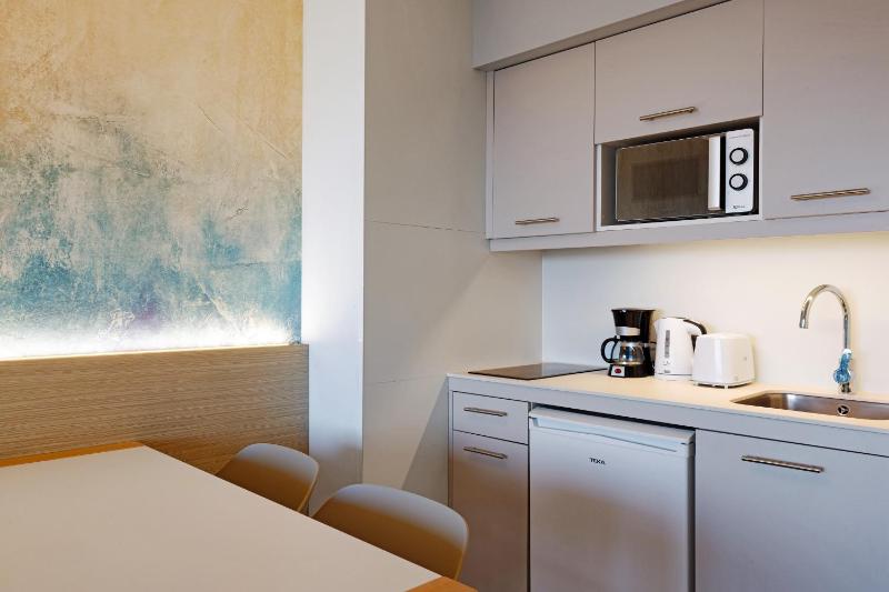 Apartment image 3