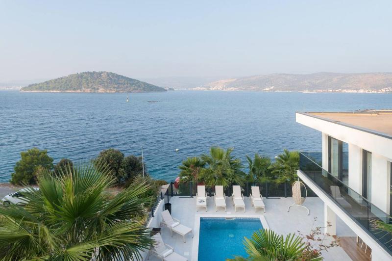 Villa Palm Bay 1 heated pool - 5 m from the sea - image 19