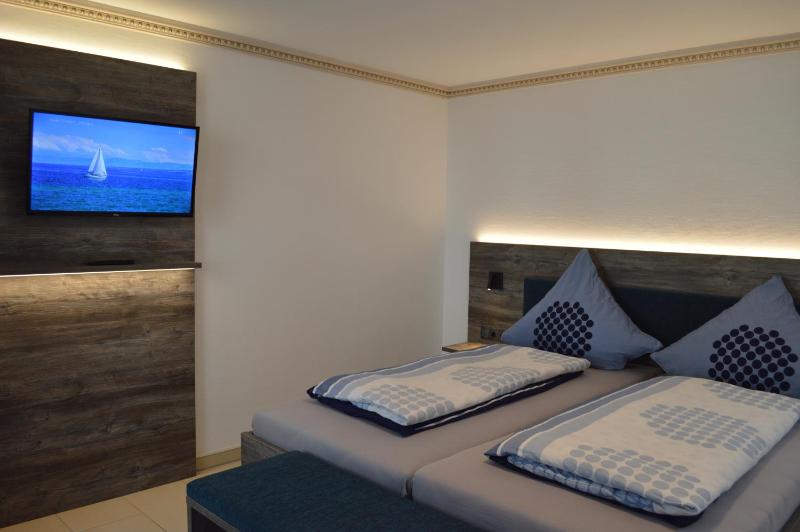 Deluxe Suite image 1