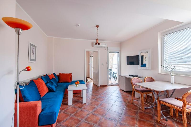 One-Bedroom Apartment with Balcony and City View image 4