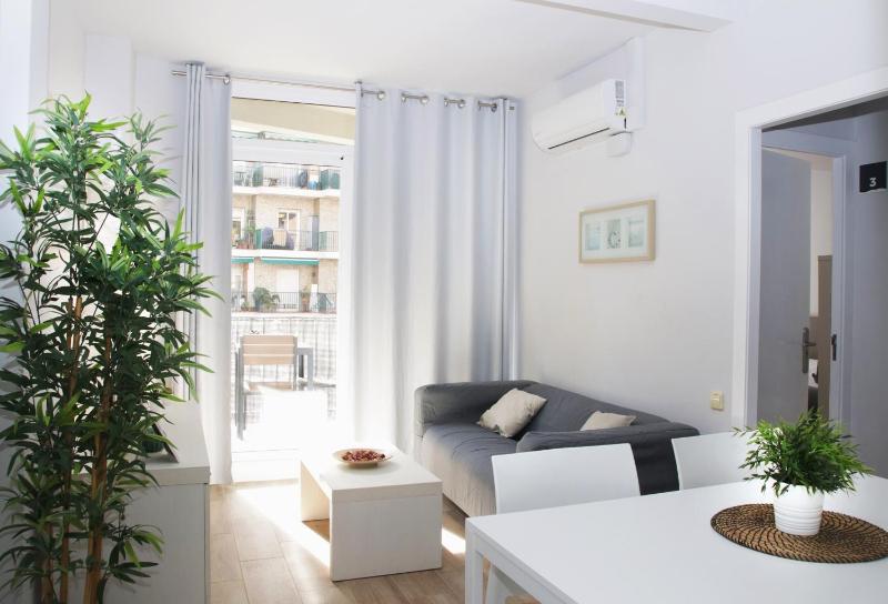 Sant Jordi Apartments Sagrada Familia - image 5