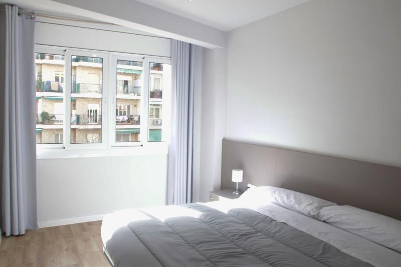 Sant Jordi Apartments Sagrada Familia - image 12