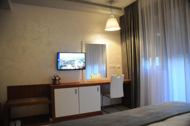 Superior Double or Twin Room image 3