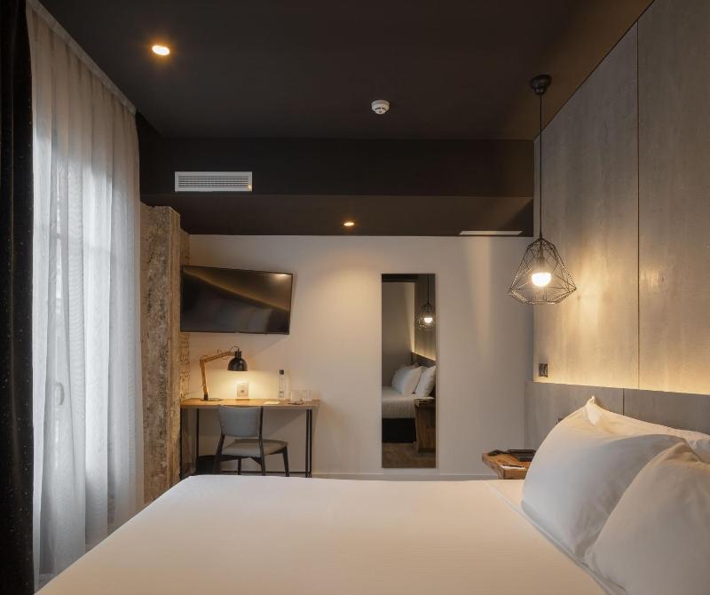 Junior Suite image 1