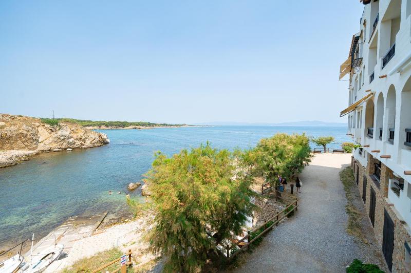 Apartamento Laia con vistas al mar - image 5