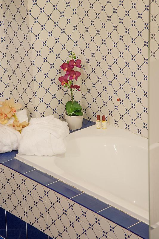 Superior Double Room image 2