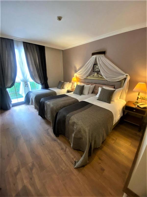 Triple Room image 1