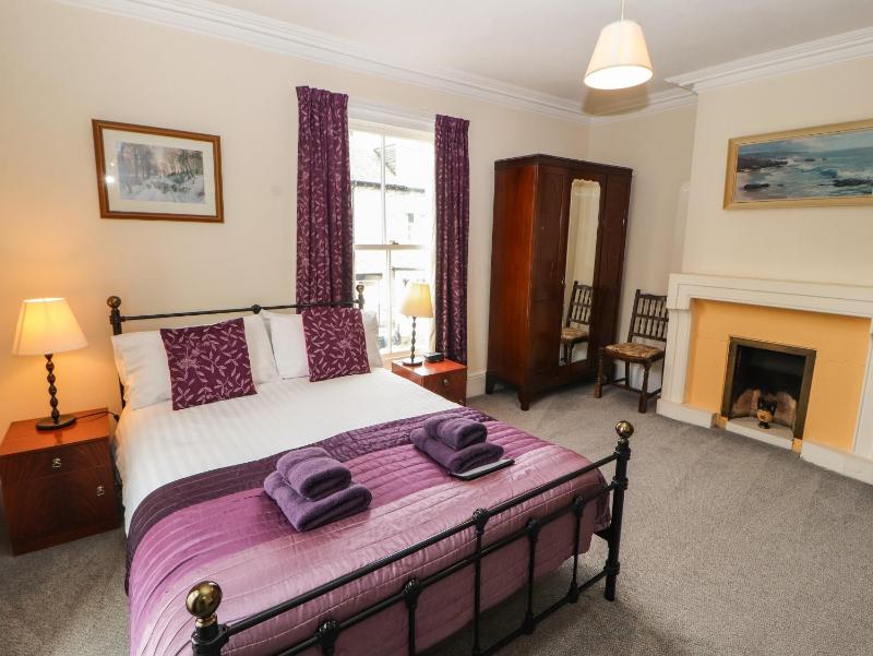 Pelham House - image 6