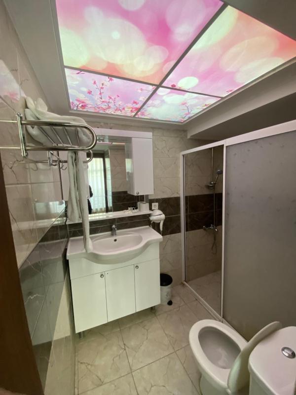 Standard Single Room image 4