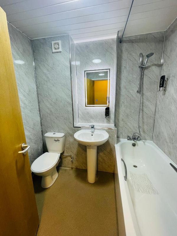 Single Room image 1