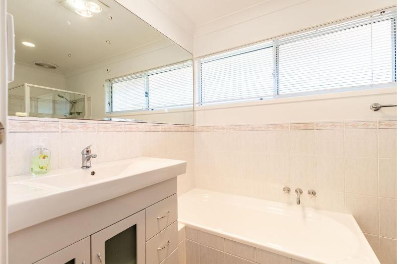 1 75 Rocky Point Road fantastic holiday home with - image 31