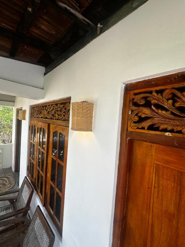 Varan Mawella Beach Guest House - image 44