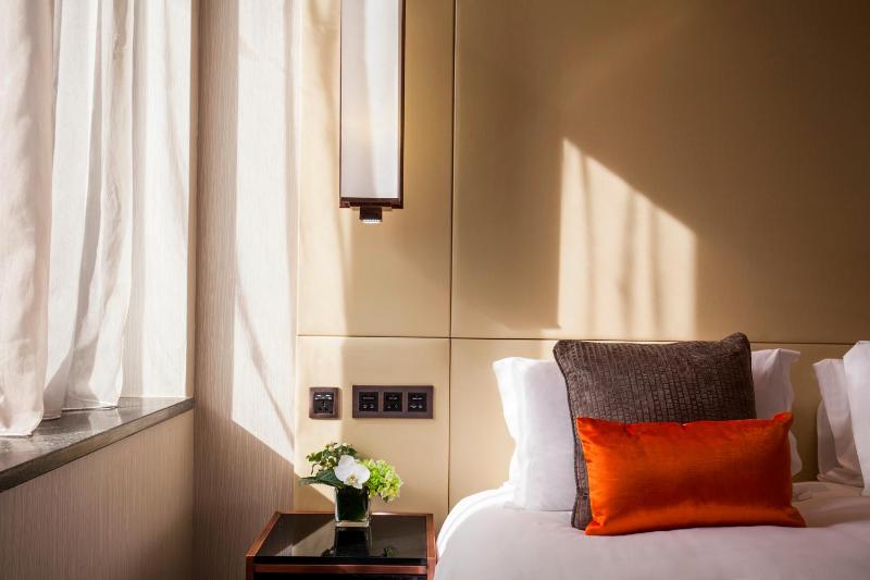 Montcalm Suite image 1