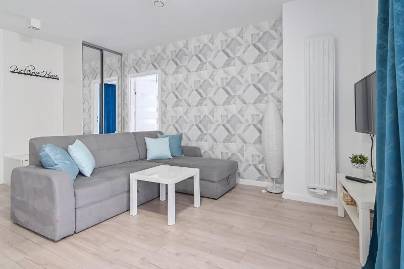 Apartment 5, First Floor, with Balcony image 1