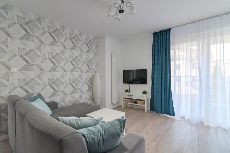 Apartment 5, First Floor, with Balcony image 3