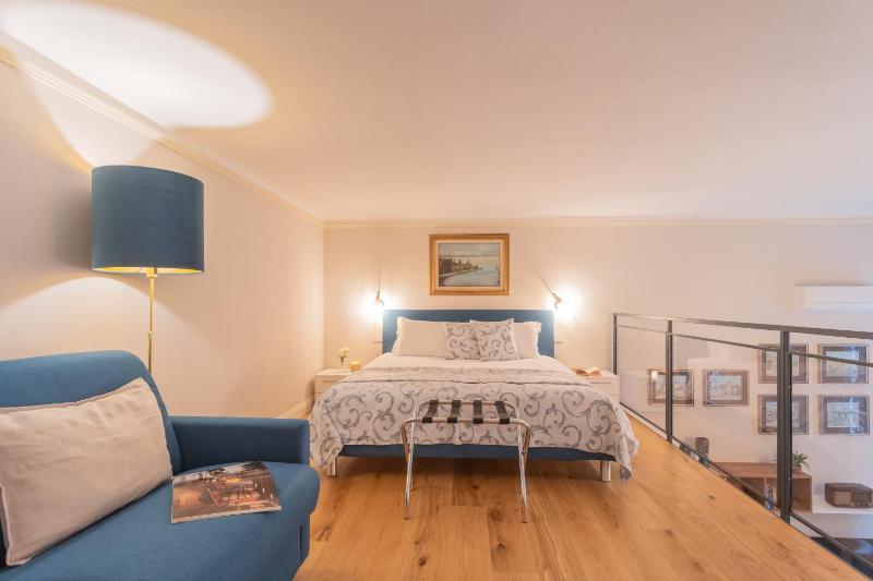 Cinque Giornate 70 Suites by Rent All Como - image 43