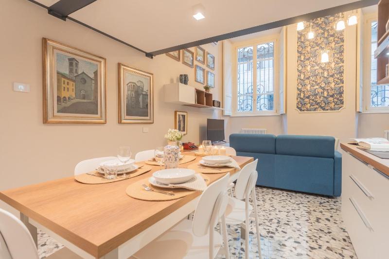 Cinque Giornate 70 Suites by Rent All Como - image 36