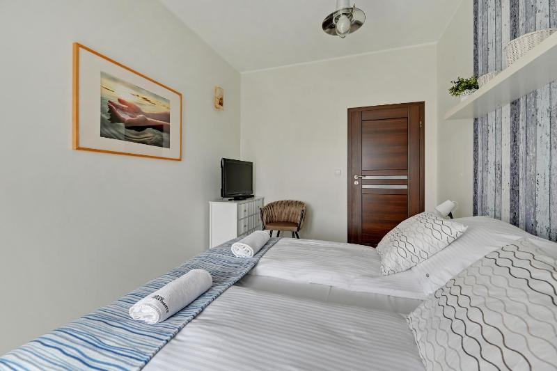 Grand Apartments - Exclusive Beach Apartment - image 9
