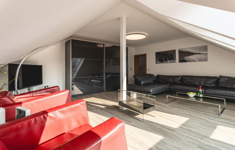 Haus 5 Elemente- Fewo Raum mit Terrasse Bio-Kamin und 2 Schlafzimmer - image 9