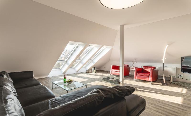 Haus 5 Elemente- Fewo Raum mit Terrasse Bio-Kamin und 2 Schlafzimmer - image 1