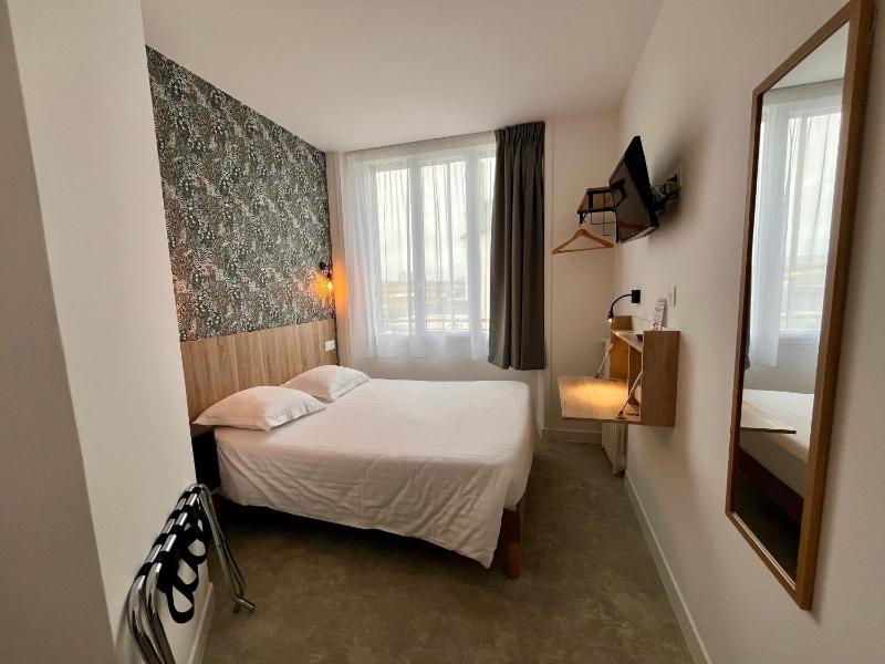 Double Room image 1
