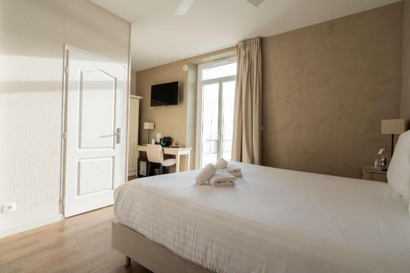 Prestige Room with Sea View and Terrace image 1