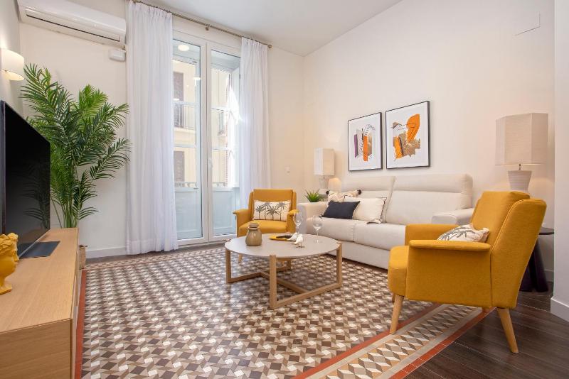 Apartment image 3