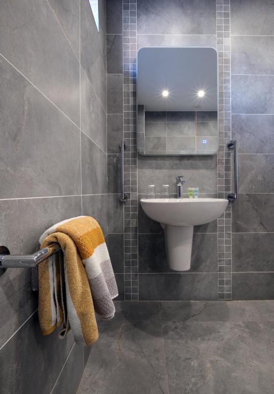 Double Room - Disability Access image 2