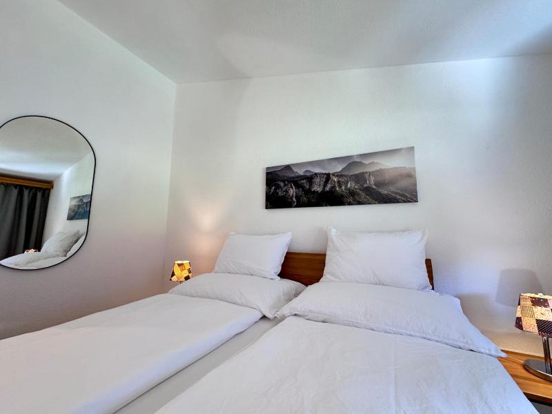 Standard Double Room image 3