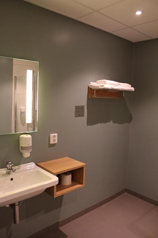 Large Double Room image 2