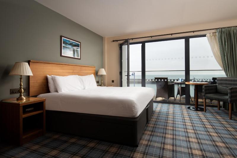 Double or Twin Room with Balcony image 1