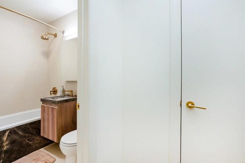 52-3DE Newly renovated 2BR BTH Midtown East - image 8