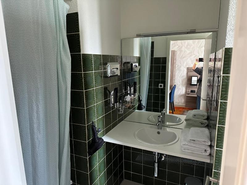 Budget Single Room image 2