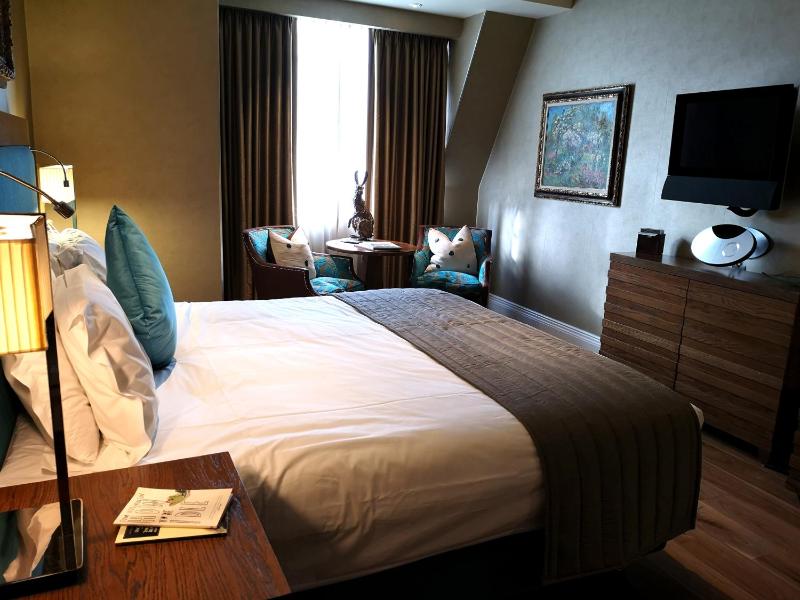 Roseate Prime Suite image 4