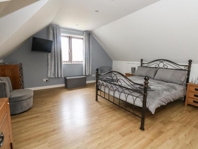 Chickerell House - image 11
