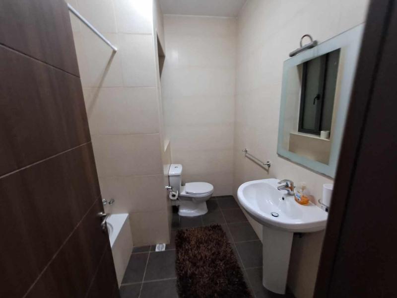 St Julians Sliema 3 minutes walk from promenade 3 bedroom apartment - image 14