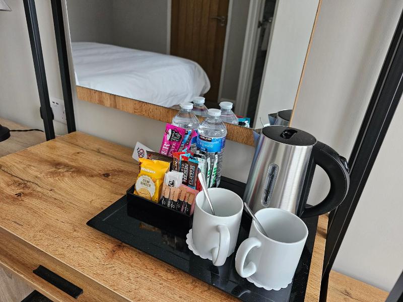 The Ivernia hotel - image 14