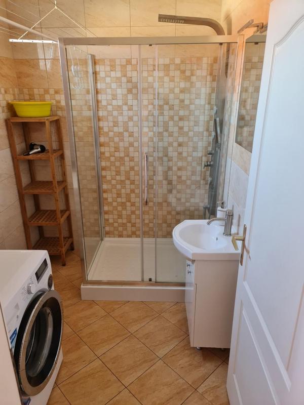Fischer Apartman 3 - image 16