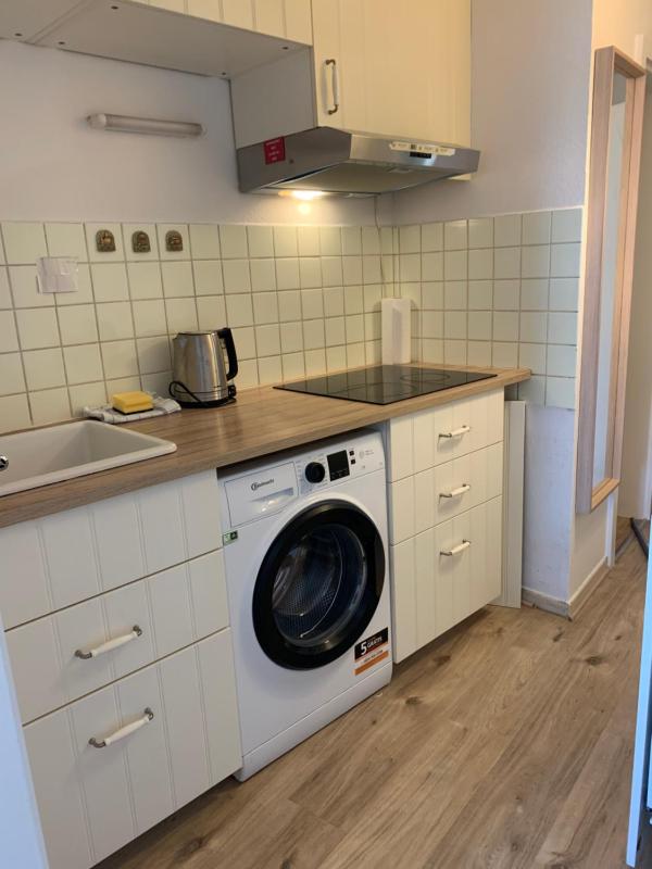 Studio Flat Medien Hafen 30minToFair - image 6
