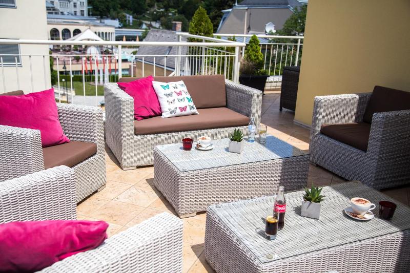 Luxury Penthouse Suite image 3
