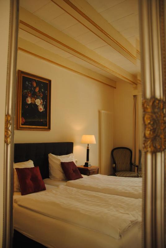 Junior Suite image 1