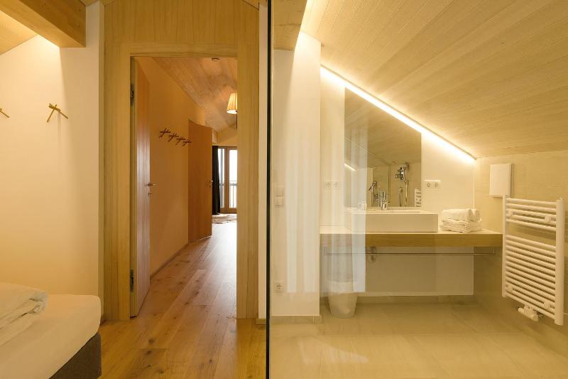 One-Bedroom Apartment (2 Adults) image 2