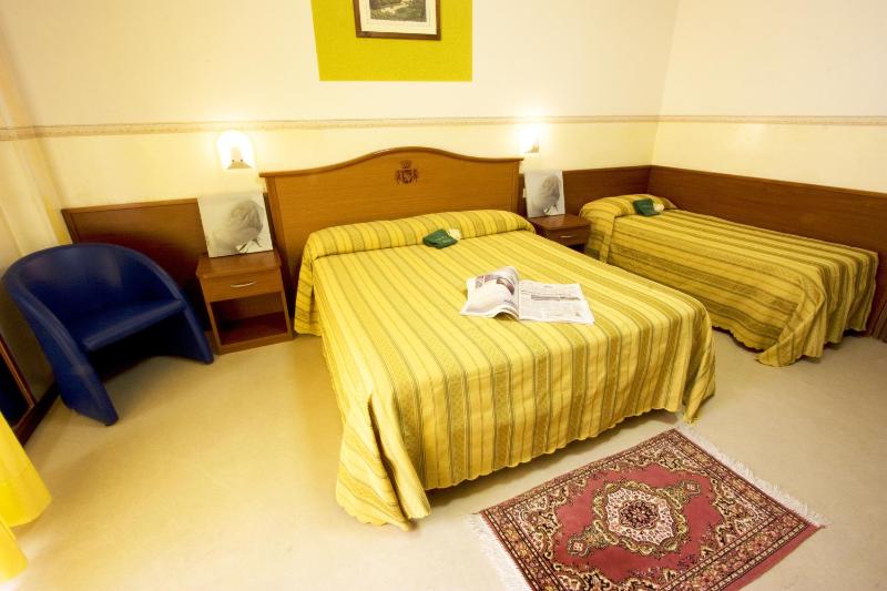 Hotel Solarium - image 38