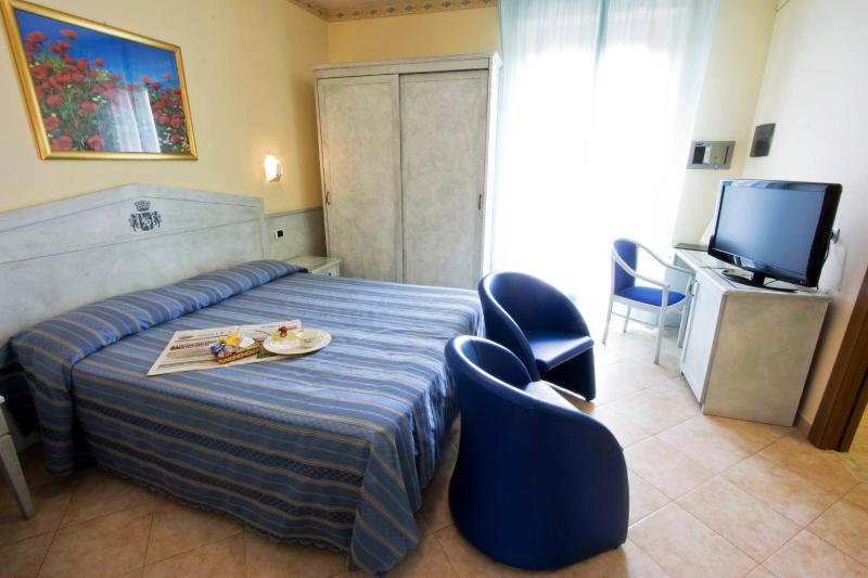 Hotel Solarium - image 22