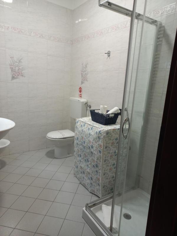 Standard Double Room with Shared Bathroom image 1